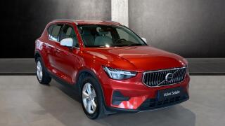 Volvo XC40 PLUS BRIGHT, B4 FWD, 145+10 kW