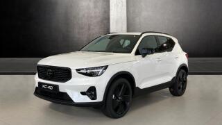 Volvo XC40 PLUS BLACK EDITION, B4 FWD, 14