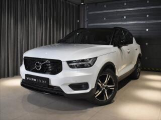 Volvo XC40 2.0 B4 AWD R-design BLIS