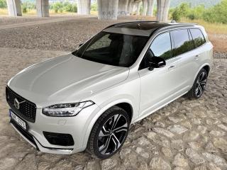Volvo XC90 B6 220kW Pano/B&W/Vzduch.podv.