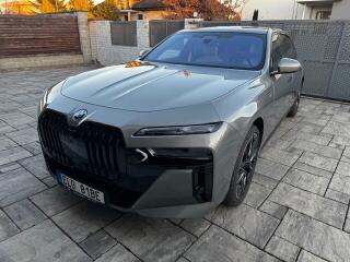 BMW i7 /400kW