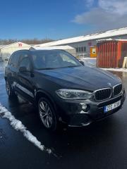 BMW X5 3.0 /195kW