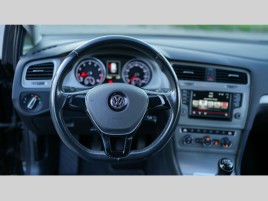 Volkswagen Golf 1.2 /81kW