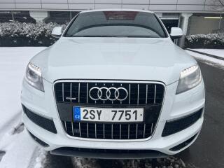 Audi Q7 Audi Q7 4.2TDi V8 S-Line 7m�st