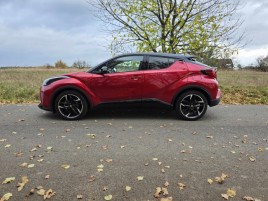 Toyota C-HR HYBRID