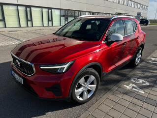 Volvo XC40 Plus Bright, B4, 145kw, benz�n