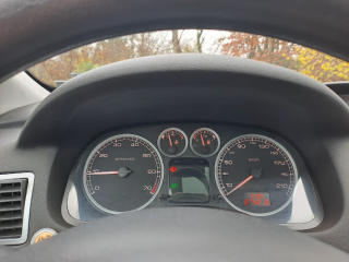 Peugeot 307 (2004) 1.6 /80kW, 7míst, panorama - náhled 11