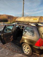 Peugeot 307 (2004) 1.6 /80kW, 7míst, panorama - náhled 19