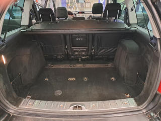 Peugeot 307 (2004) 1.6 /80kW, 7míst, panorama - náhled 23