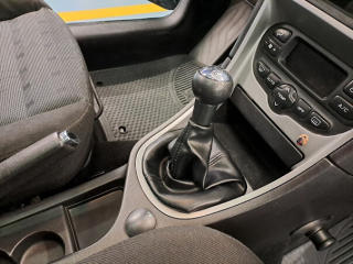 Peugeot 307 (2004) 1.6 /80kW, 7míst, panorama - náhled 26