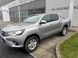 Toyota Hilux 2.4 /110kW