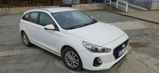 Hyundai i30 1.6 /81kW