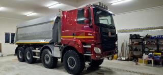 Tatra Phoenix 8x8 President