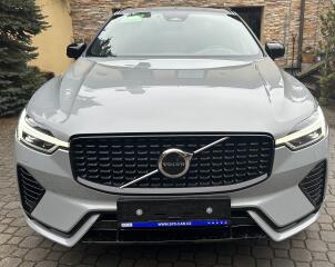 Volvo XC60 Plug-in hybrid PLUS DARK