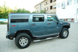 Hummer H2 