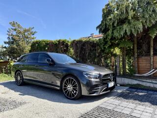 Mercedes-Benz 300d 4M AMG,z�ruka,po servisu