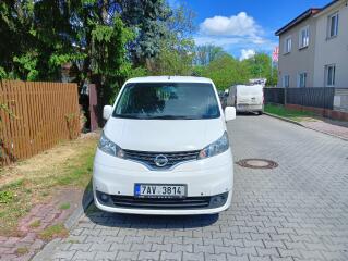 Nissan NV200 