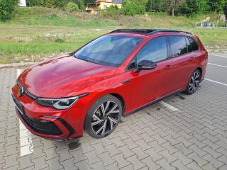 Volkswagen Golf R-Line eTSI