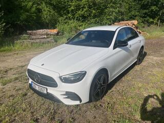 Mercedes-Benz E 220 d 4M AMG Night