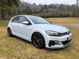 Volkswagen Golf GTI 7.5 Performance 