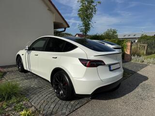 Tesla Model Y Performance, ta�n�, 3.SPZ