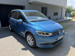 Volkswagen Touran Highline 1.4 TSI DSG, odpo�et