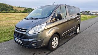 Ford Tourneo Custom 