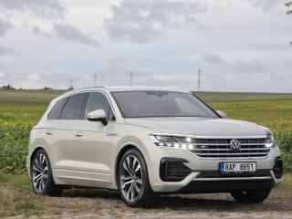Volkswagen Touareg R-Line 210KW TA�. �R 1.Maj.TOP