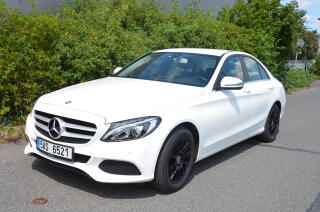 Mercedes-Benz C200 diesel automat jako nov�