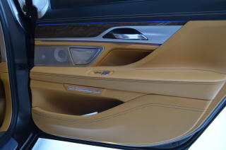 BMW Řada 7 (2017) 6.6 /448kW,xDrive,V12TwinTurbo - náhled 45