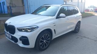 BMW X5 3.0 /290kW