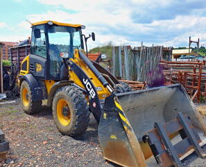 JCB JCB 409 T4