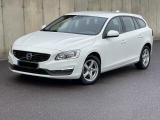 Volvo V60 2.0 D2 MANU�L