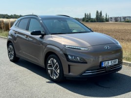 Hyundai Kona Premium/ 150kW/ zruka do 2027