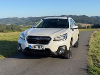 Subaru Outback 2.5i, Active, WEBASTO, tan