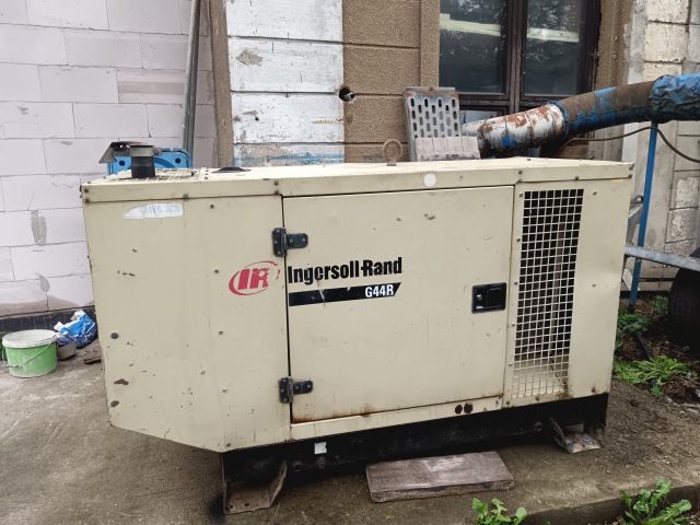 INGERSOLL RAND G44R 32KW