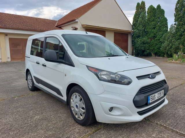 Ford Transit Connect 1,5 TDCi 74kw ČR 1.maj.