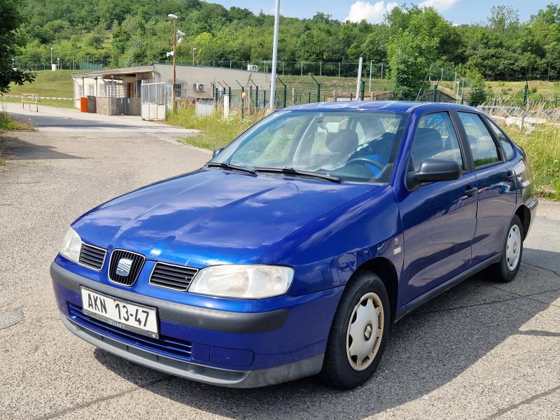 Seat Cordoba