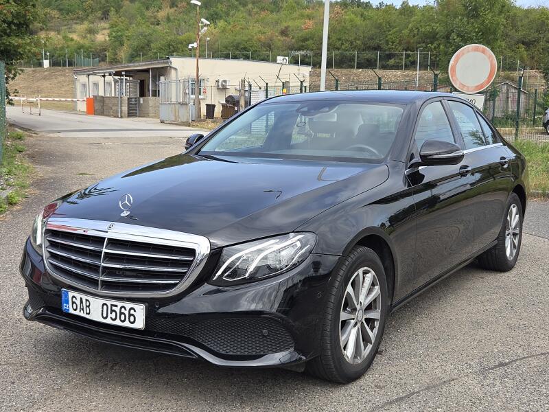 Mercedes-Benz Serii E