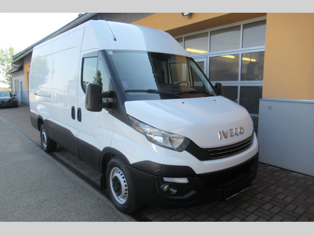 Iveco Daily 35-160 *HI-MATIC* REGÁLY TAŽNÉ