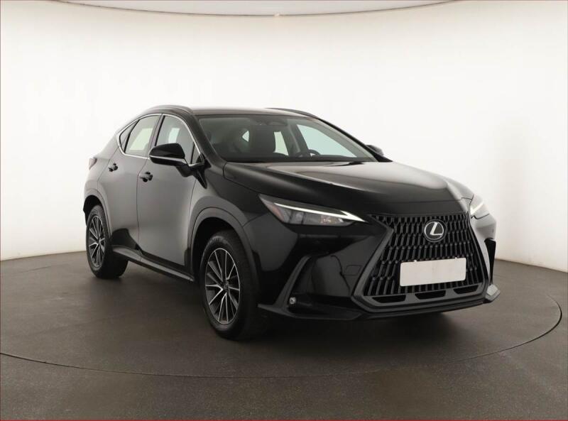 Lexus NX 200t