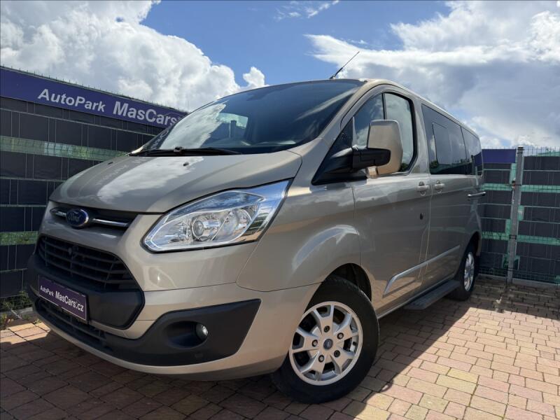 Ford Tourneo Custom