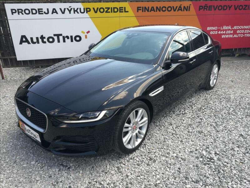 Jaguar XE