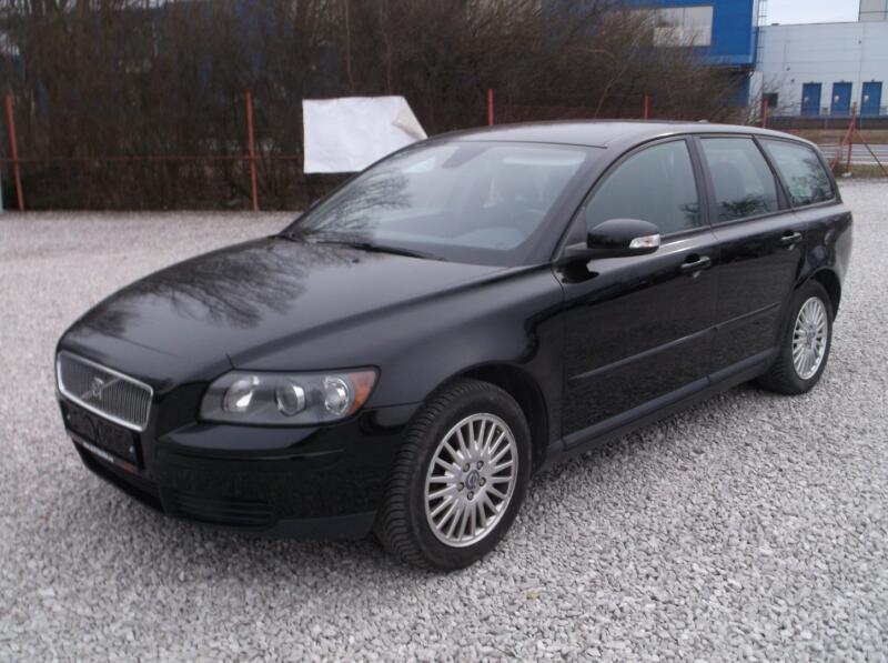 Volvo V50