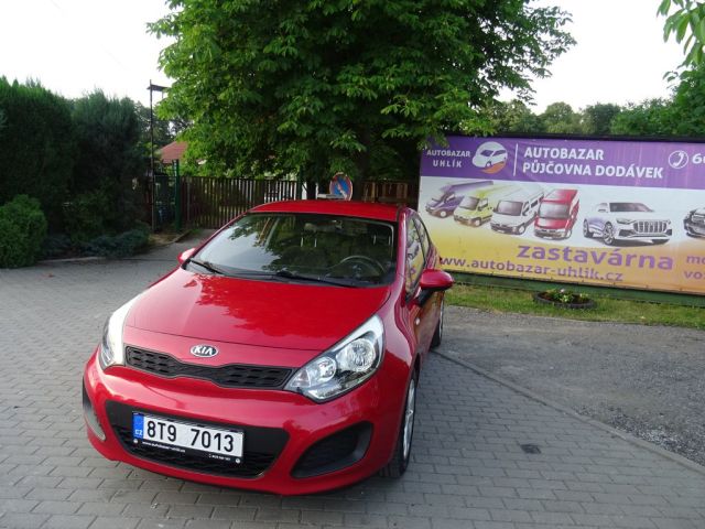 Kia Rio 1.2i 16V 1 MAJITEL