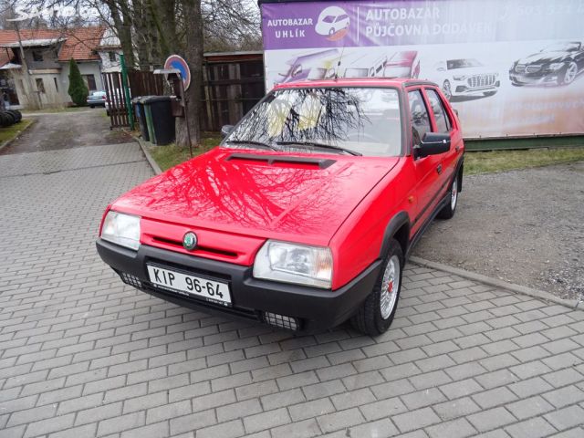 Skoda Favorit