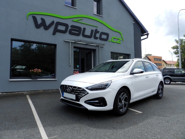 Hyundai i30 1.5i 81 kW SMART+ NAV 2024 DPH