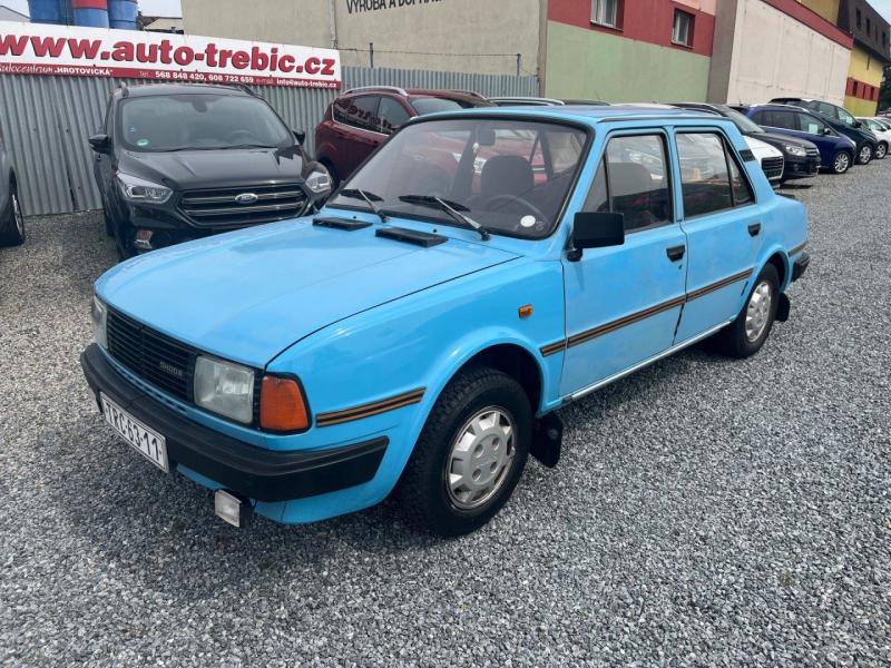 Skoda 120