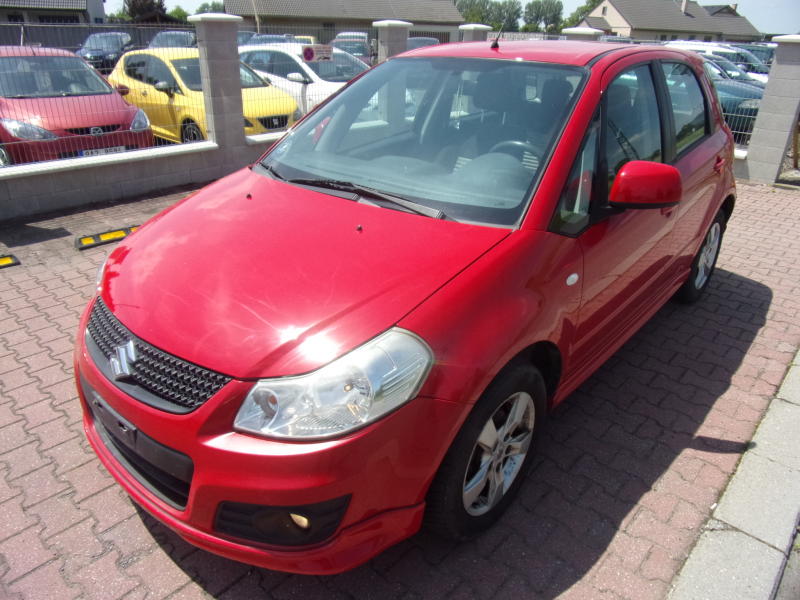 Suzuki SX4