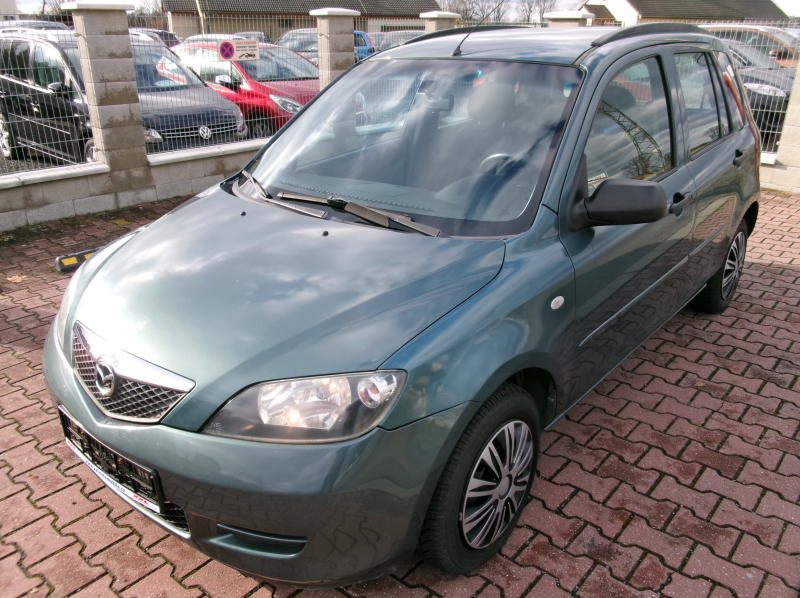 Mazda 2